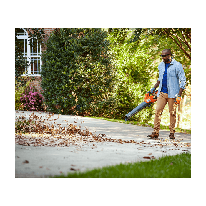 Husqvarna 230iB Battery Blower