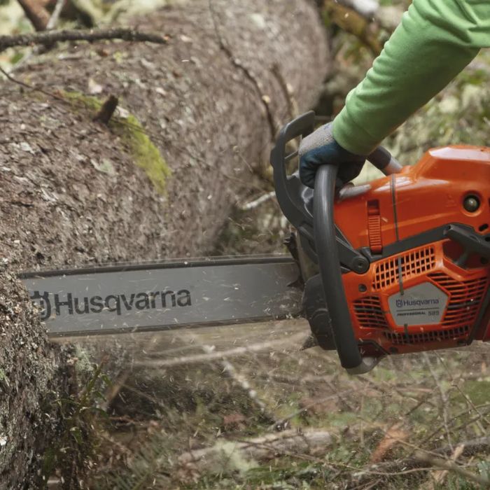 Husqvarna 585 Petrol Chainsaw