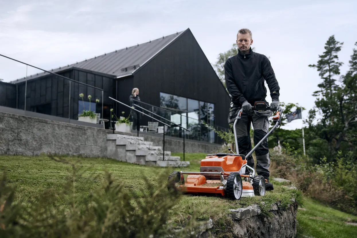 Husqvarna LB 553iV Battery Lawn Mowers
